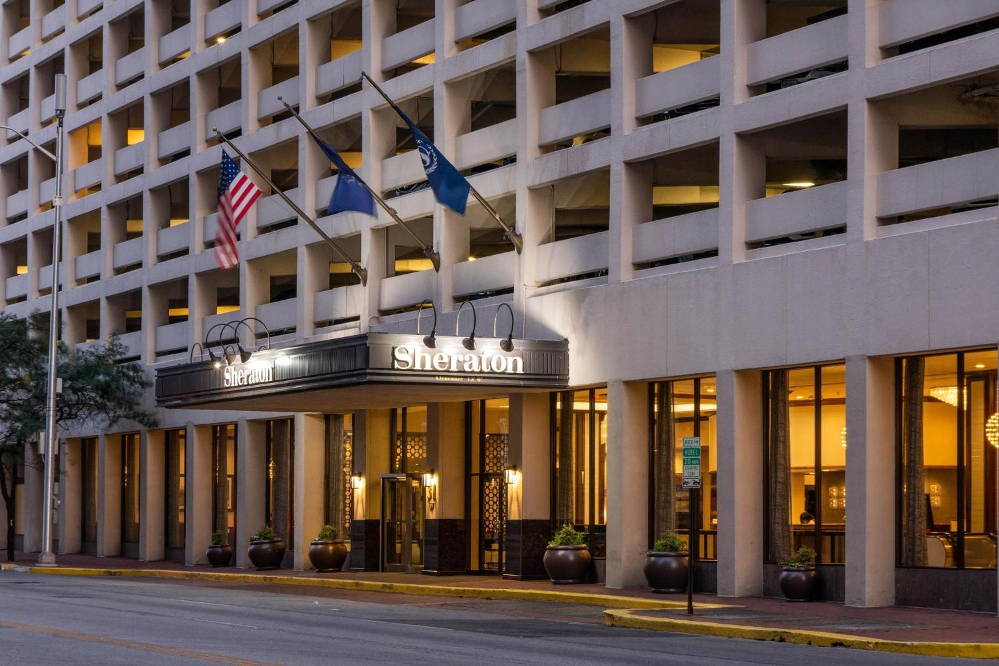 Sheraton Indianapolis City Centre Hotel Exterior foto